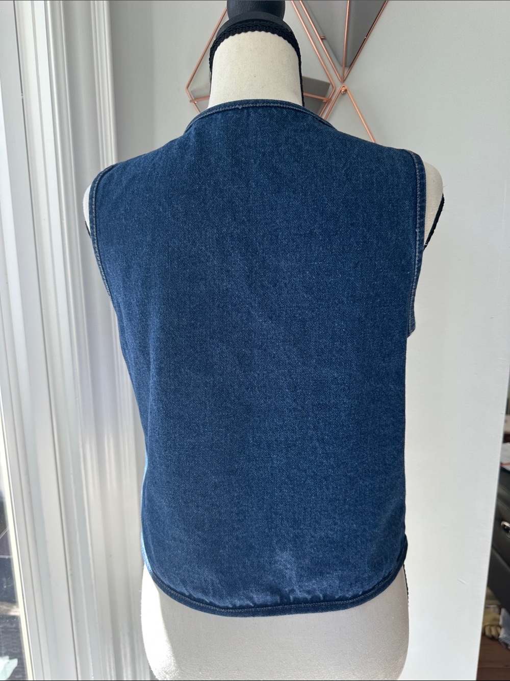 Cottagecore Feminine Sleeveless Jean Denim Tie-Front Vest in Dark Blue Sz Small - Picture 3 of 6
